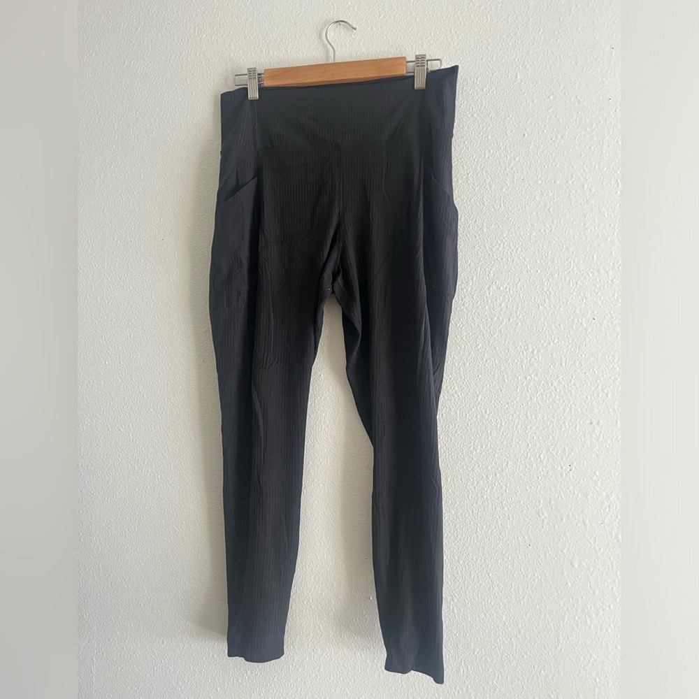 Women’s REI leggings